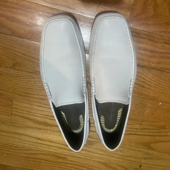 NWB Kenneth Cole ‘Drive Home’ Men's White Loafers Sz 10 - Picture 2 of 10
